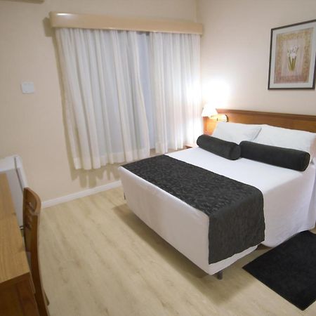 Regente Hotel Unaí Εξωτερικό φωτογραφία