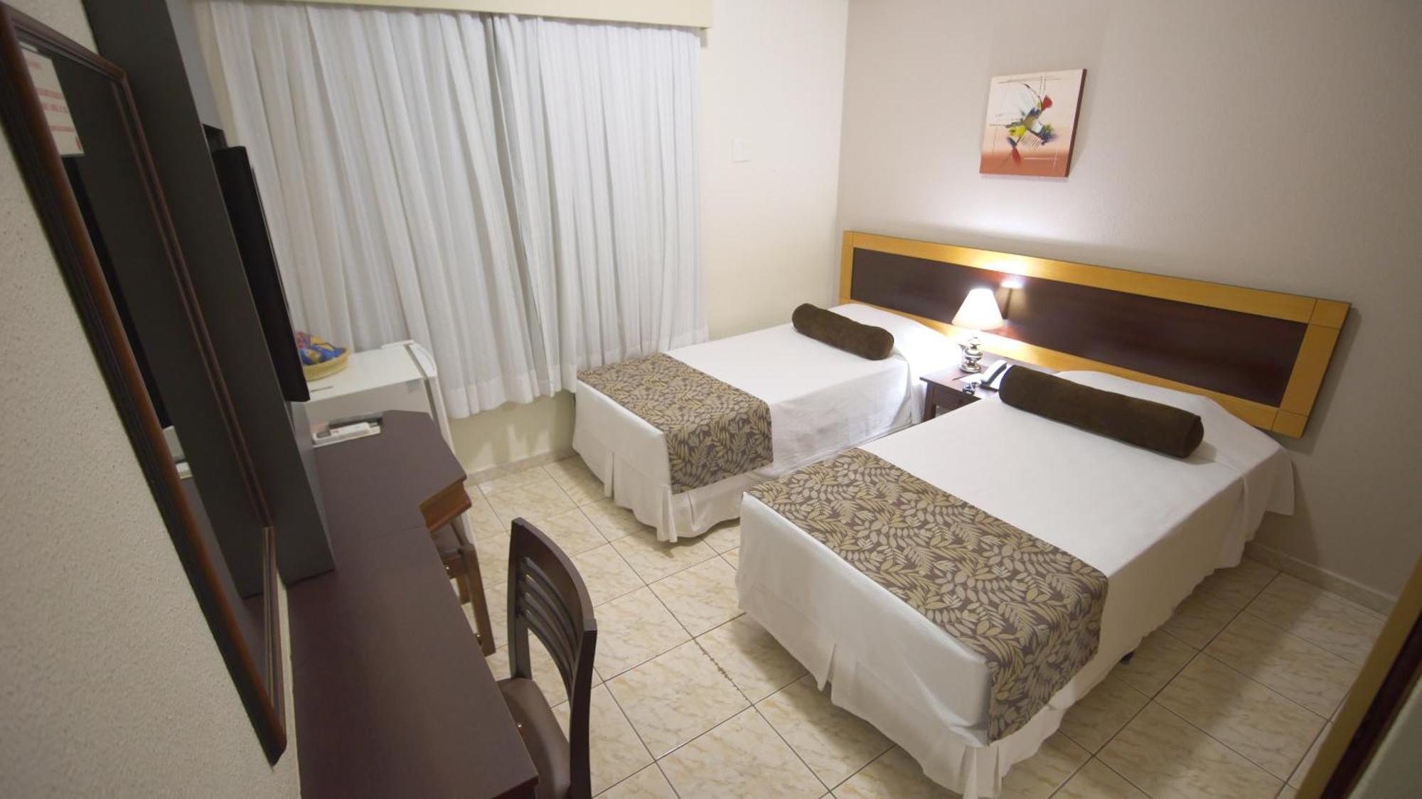 Regente Hotel Unaí Εξωτερικό φωτογραφία