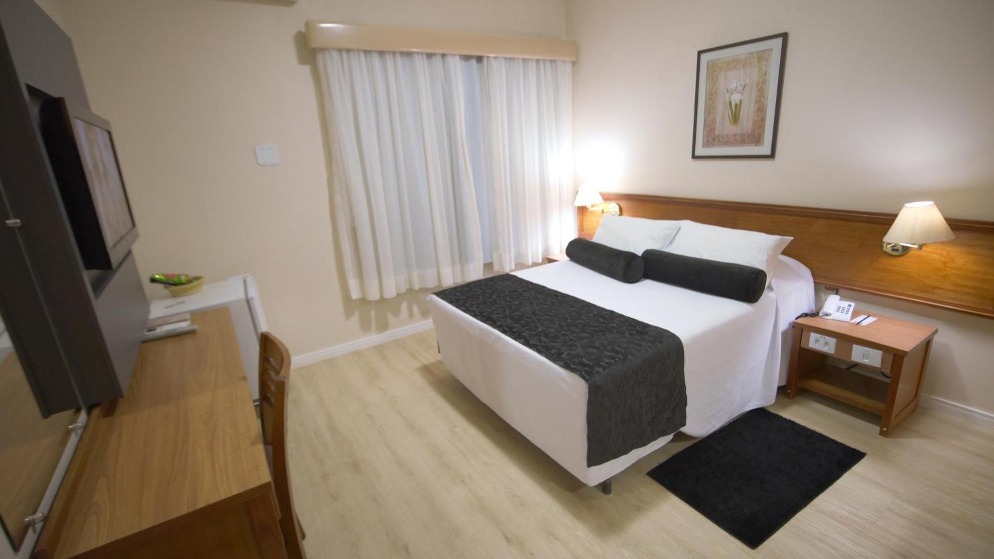Regente Hotel Unaí Εξωτερικό φωτογραφία